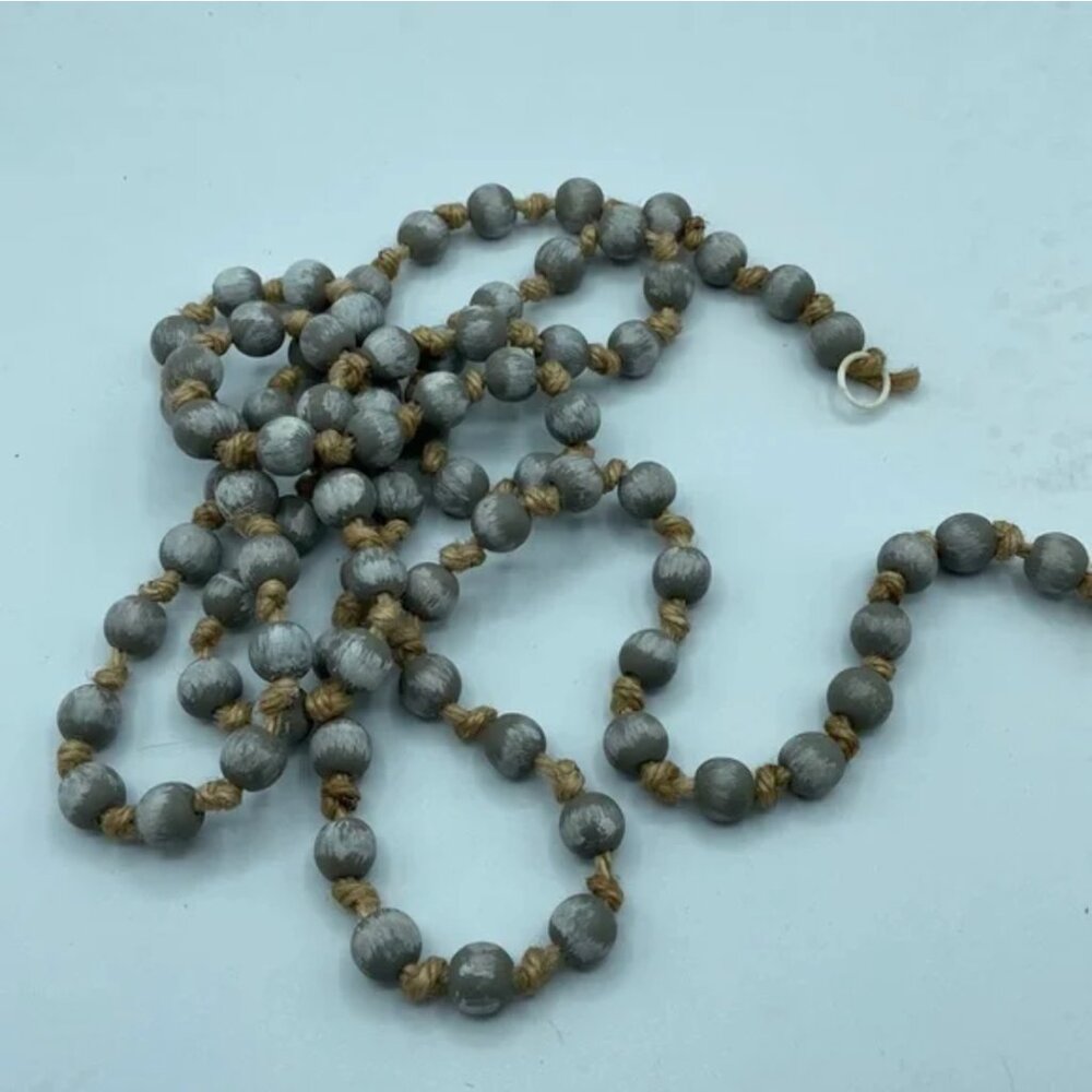 5 Strands of Gray Beaded & Twined Garland NWT - Picture 2 of 6
